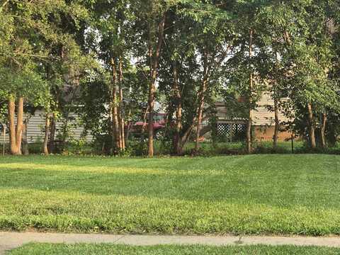 1016 Paul Ave, Sioux City, IA 51109