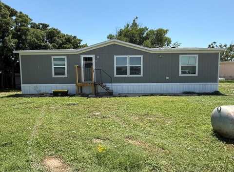 14532 N Pecan Ave, Gardendale, TX 79758