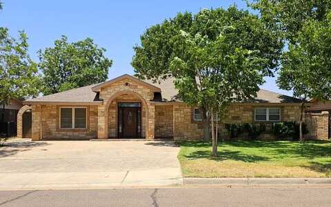 4316 Mercedes Dr, Midland, TX 79703