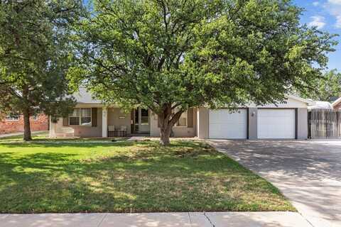 2909 Princeton Ave, Midland, TX 79701