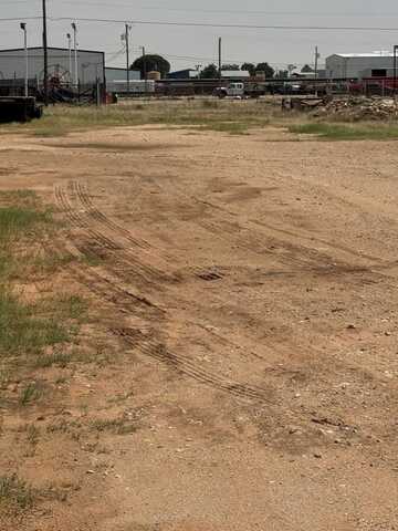 2901 W County Rd 110, Midland, TX 79706