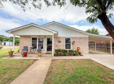 321 SW Ave I, Seminole, TX 79360