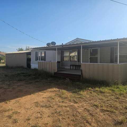 816 W 9th St, Crane, TX 79731