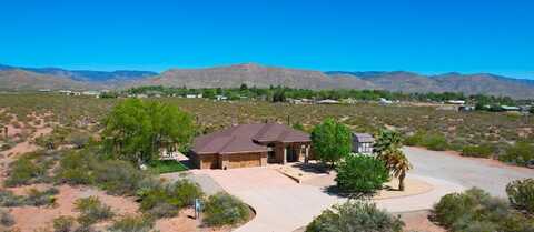 19 Tierra De Vida, La Luz, NM 88337