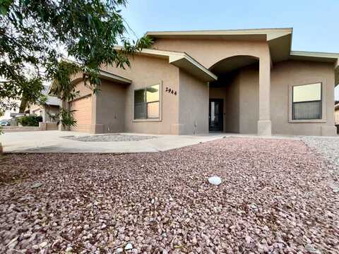2944 Birdie LP, Alamogordo, NM 88310