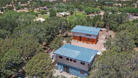 35 Cottage Row, High Rolls Mountain Park, NM 88325