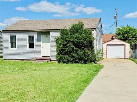 1041 S Miles Avenue, El Reno, OK 73036