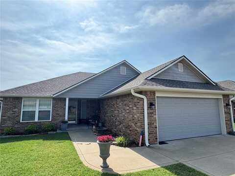 2121 Crooked Oak Drive, Shawnee, OK 74804