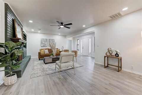 2617 NW 58th Street, Oklahoma City, OK 73112