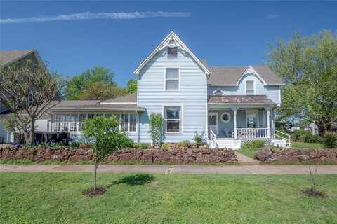 201 W 8th Street, Chandler, OK 74834