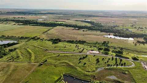 2 E 880 Road, Cashion, OK 73016