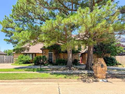 2010 Saddleback Boulevard, Norman, OK 73072