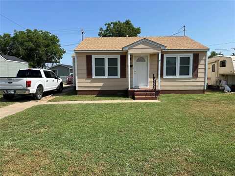 925 E Katy Drive, Altus, OK 73521