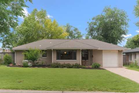 1718 Westminster Place, Nichols Hills, OK 73120