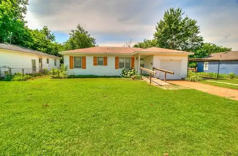 1817 W Harrison Avenue, Guthrie, OK 73044
