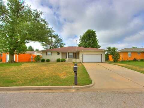 1505 W Blake Street, El Reno, OK 73036