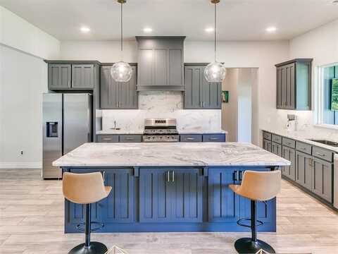 673 Barn Circle, Goldsby, OK 73093