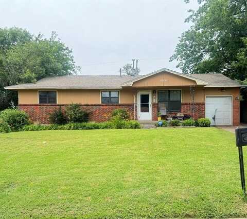 4306 NW Williams Avenue, Lawton, OK 73505