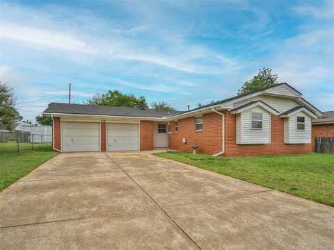 114 PLATT Lane, Moore, OK 73160