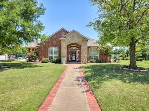 3508 Stratford Place, Moore, OK 74160