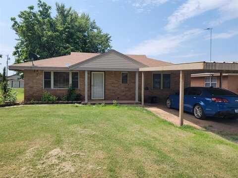 1216 C Street, Arapaho, OK 73620