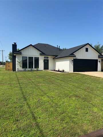 10501 Reiter Drive, Midwest City, OK 73130