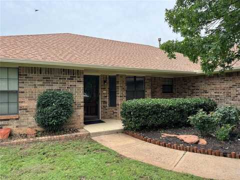 2301 Tanglewood Drive, Edmond, OK 73013