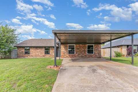 1004 Ranchoak Court, Yukon, OK 73099