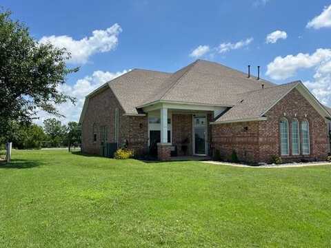 1030 BELMONTE Court, Yukon, OK 73099