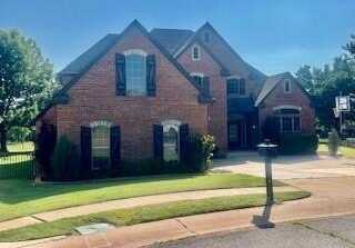 3805 Highridge, Edmond, OK 73003
