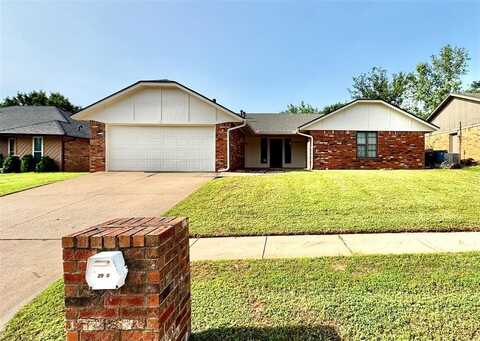2900 Pheasant Run, Edmond, OK 73012