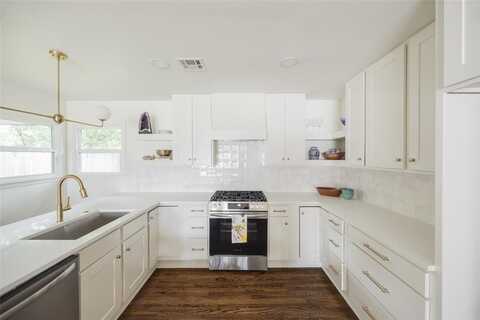 2121 Erin Place, Oklahoma City, OK 73120