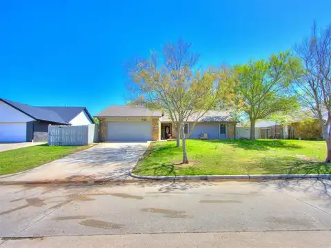 950 Buckwood Drive, Choctaw, OK 73020