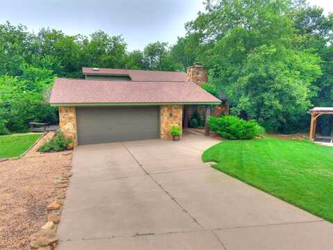 601 Holly Drive, Edmond, OK 73034
