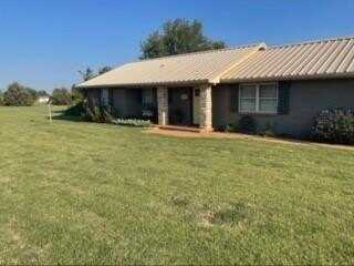 4524 E Prairie Grove Road, Guthrie, OK 73044