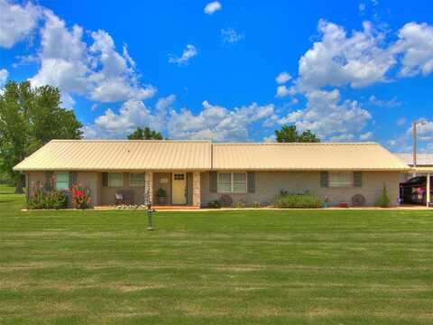 4524 E Prairie Grove Road, Guthrie, OK 73044