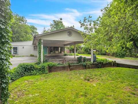 417 Garth Brooks Boulevard, Yukon, OK 73099