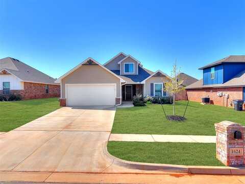 1624 NE 33rd Street, Moore, OK 73160
