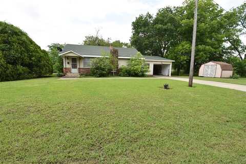 220 E Tiger Avenue, Wetumka, OK 74883