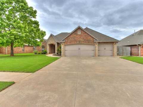 1504 NW 13th Place, Moore, OK 73170