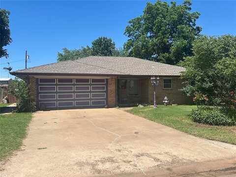 307 Parkview Place, Elk City, OK 73644