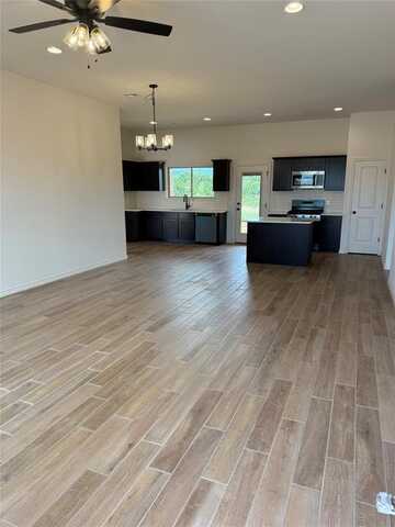 1237 E Stallion Lane, Mustang, OK 73064