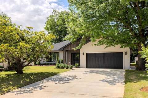 1808 Westminster Place, Nichols Hills, OK 73120
