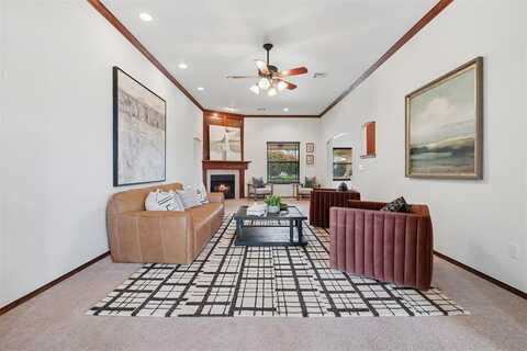 709 S Greengate Drive, Yukon, OK 73099