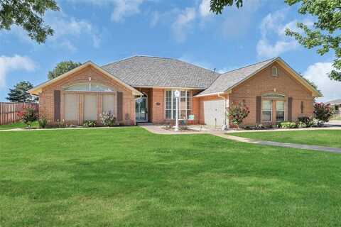 409 Pheasant Circle, Altus, OK 73521