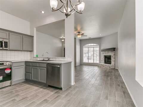 8620 NE 34th Place, Spencer, OK 73084