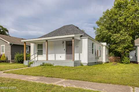 306 S Patterson Avenue, Joplin, MO 64801