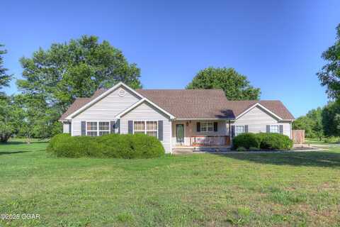 9511 County Lane 191, Carthage, MO 64836