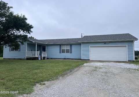 2038 W Trolley Car Lane, Carthage, MO 64836