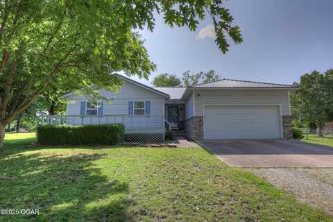 1631 Robertson Avenue, Carthage, MO 64836